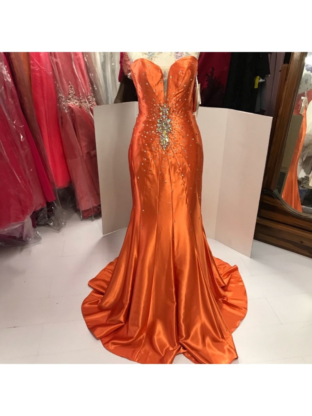 Homecoming dress Tony Bowls corset orange size 4